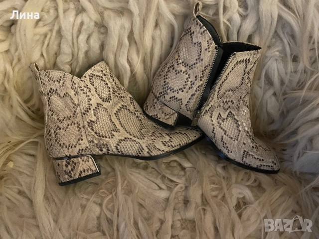 Страхотни обувки ,маратонки,боти, снимка 16 - Дамски обувки на ток - 45510316