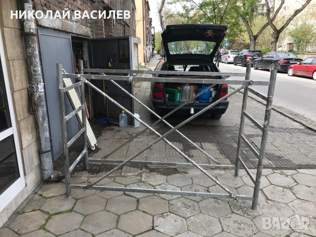 Продава  скеле  / Без  пътеки  и  колелета  / Подцинковано  . , снимка 3 - Други инструменти - 54318194