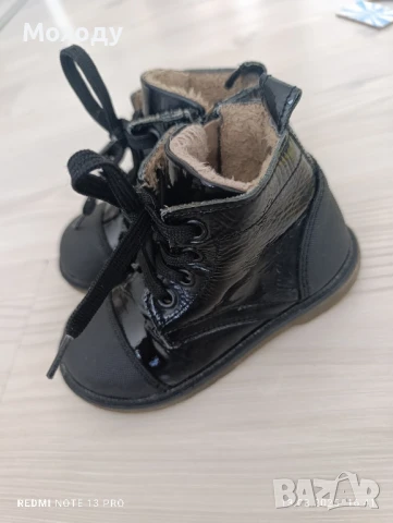 Детски обувки (есенно -зимни), снимка 2 - Детски маратонки - 51381260