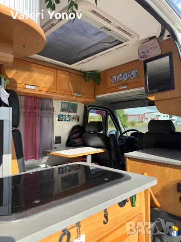 Кемпер Pössl на база Citroën Jumper 2.8 HDI, 2004г. – заводски, 3 спални места, снимка 8 - Каравани и кемпери - 55889654