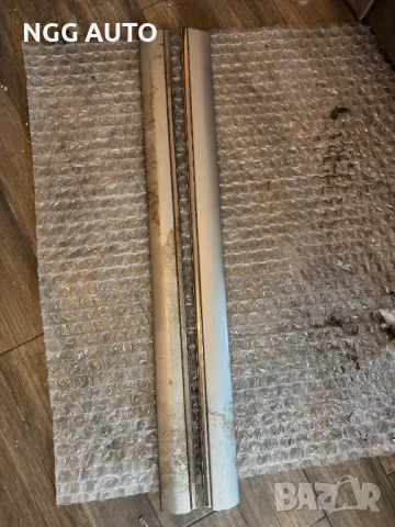 Външна лайсна врата за Mercedes Benz W210 (1995 - 2003), A 210 690 04 62, A 210 690 03 62