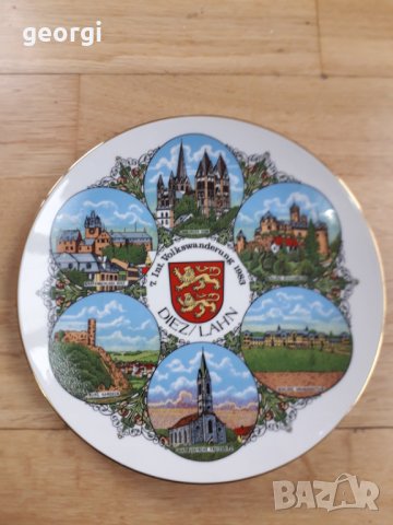 Немска порцеланова декоративна чиния 