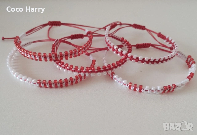 Комплект 5гривни мартенички,ръчно изработени