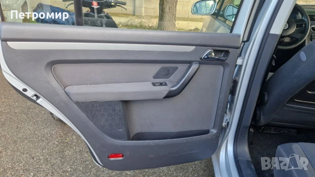 VW Touran 2.0 TDi 136hp.На части
0️⃣8️⃣8️⃣5️⃣8️⃣3️⃣6️⃣4️⃣9️⃣1️⃣, снимка 12 - Автомобили и джипове - 50576104