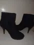 ДАМСКИ  ВЕЛУРЕНИ ЧЕРНИ БОТИ  - N 36, снимка 1