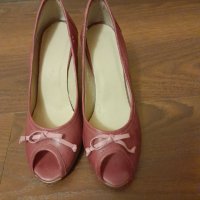 Дамски обувки ,естествена кожа , снимка 1 - Дамски обувки на ток - 40696378