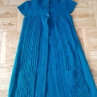 Детска синьо зелена жилетка , снимка 1 - Детски пуловери и жилетки - 42284173