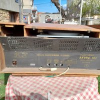 Старо радио,радиограмофон Акорд 102, снимка 6 - Антикварни и старинни предмети - 36628147