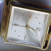 Преносим часовник от времето на качествените китайски стоки, снимка 3 - Стенни часовници - 42895023