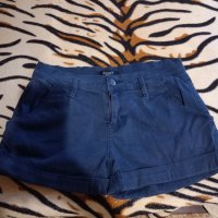 Къси дънкови панталонки , снимка 1 - Къси панталони и бермуди - 40868738