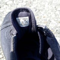 Детски обувки Vans 34.5, снимка 3 - Детски обувки - 42074268