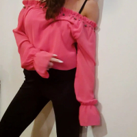 Розова блузка с паднало рамо, снимка 1 - Блузи с дълъг ръкав и пуловери - 40157691