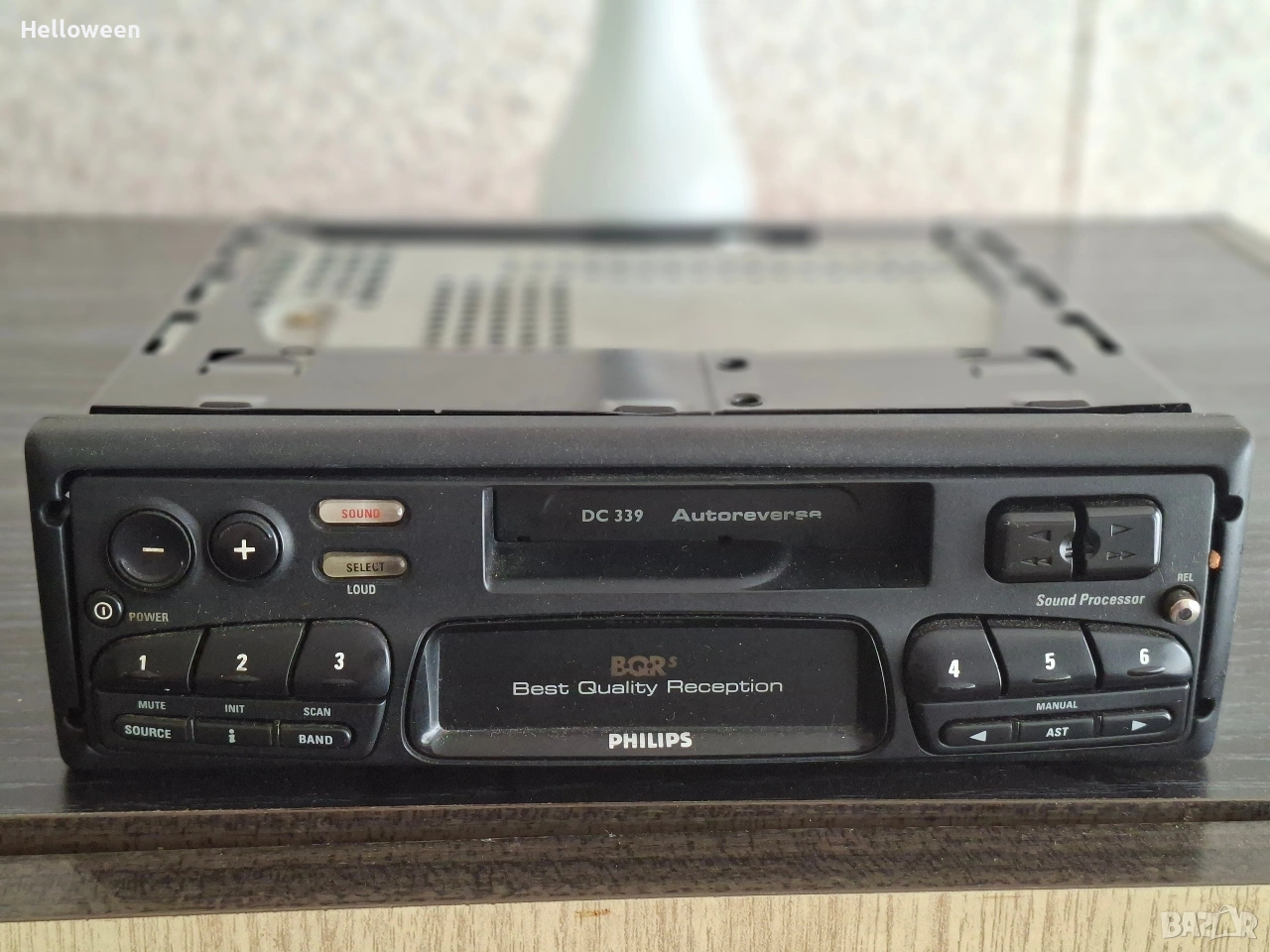 Авто касетофон Philips , снимка 1