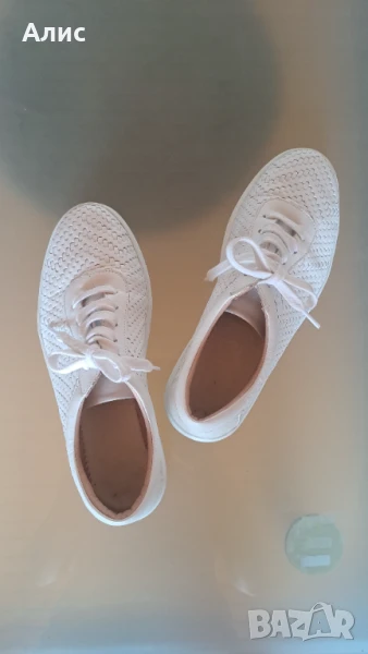 Дамски летни обувки с перфорация, снимка 1