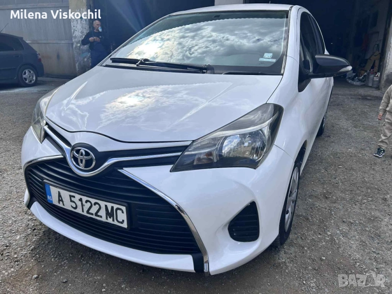 Toyota Yaris 1.0  ( газова уредба), снимка 1