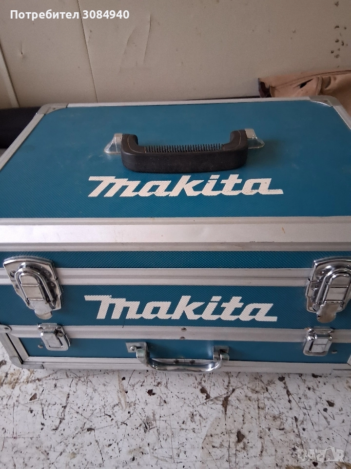 винтоверт профи с куфар две батерии и зарядно, снимка 1