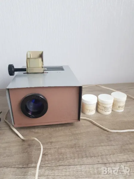 Стар прожекционен апарат, снимка 1