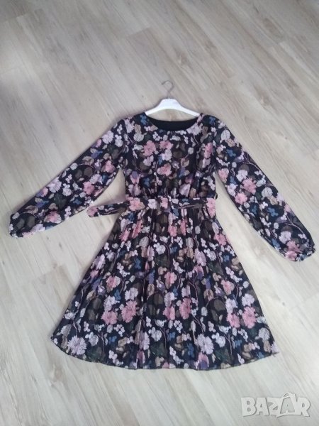 Нова рокля,М, снимка 1