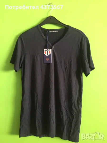 Мъжка италианска тениска, марка Tony Montana, , размер  „ M „  в тъмно синьо с къс ръкав, остро деко, снимка 1