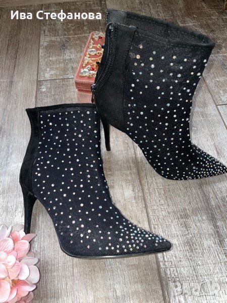 Дамски елегантни официални боти Shoe Aquarium с камъни блестящи , снимка 1