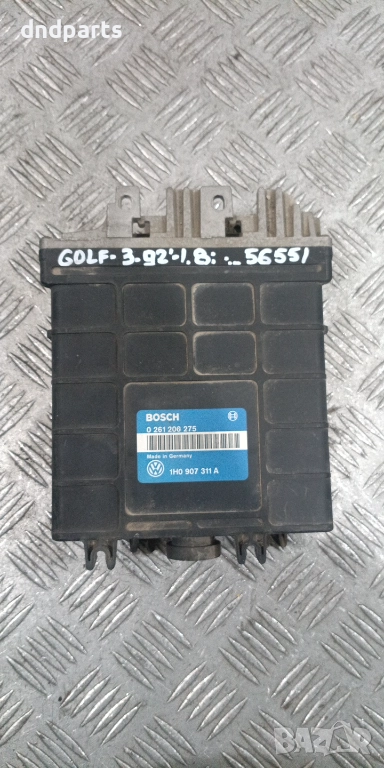 Компютър VW Golf 3 1.8i 1992г. 0261200275 1H0907311A , снимка 1