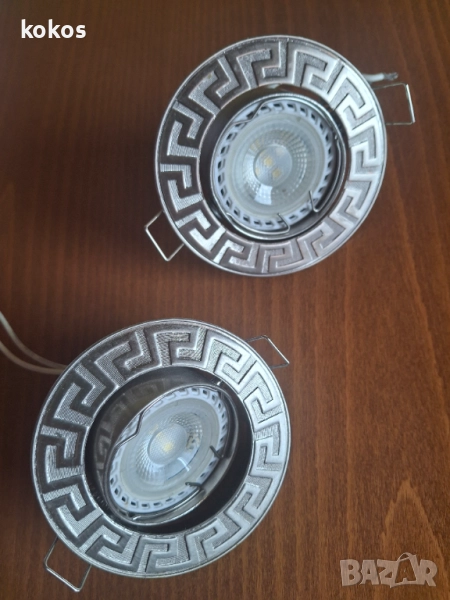 Лампи лунички за окачен таван, снимка 1