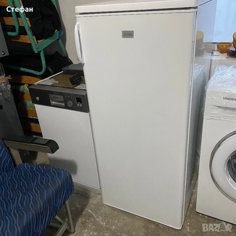 Хладилник с фризер ZANUSSI, снимка 1