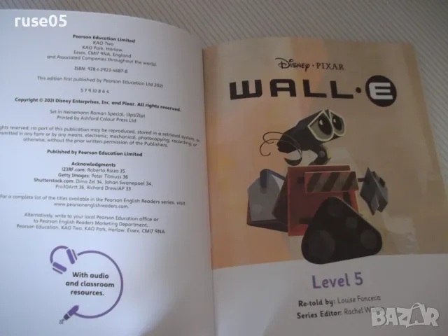 Книга "Pearson English Kids Readers Wall-E Level 5"-40 стр., снимка 2 - Чуждоезиково обучение, речници - 56052722
