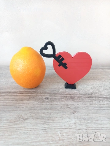 Сувенир "Ключ+сърце", снимка 3 - Статуетки - 53338709