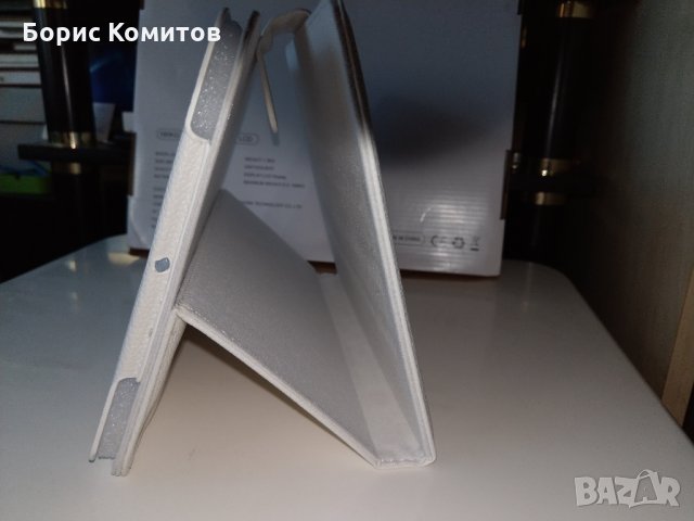 Продавам чисто нов кейс за Bluetooth Keyboard iPad Pro 9,7