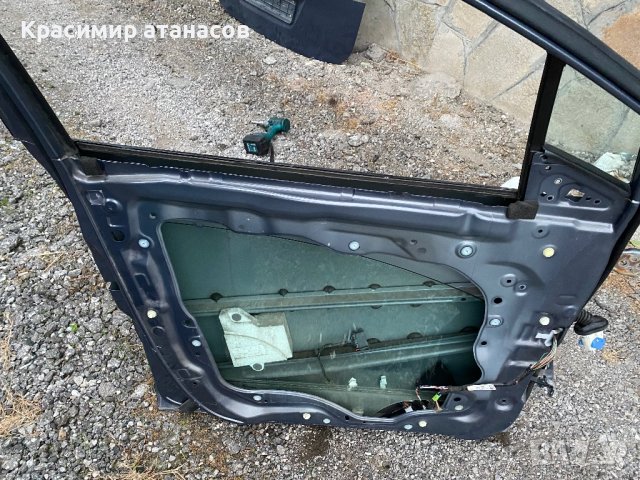 Врата предна лява за Мазда 5.2005-2010г, снимка 4 - Части - 42614138