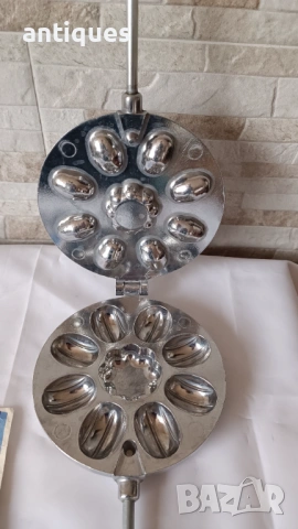 Стара форма за сладки тип "Орехчета" - оригинална СССР с листовка, снимка 3 - Прибори за хранене, готвене и сервиране - 53005700