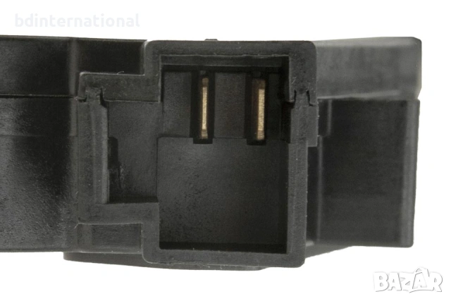 81590-2T000 Моторче за централно заключване на резервоар, Kia, Optima 3 K5, 2 ПИН, снимка 4 - Части - 54260515