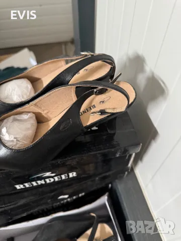 Продавам елегантни дамски обувки на ток Reindeer, снимка 3 - Дамски елегантни обувки - 50005341