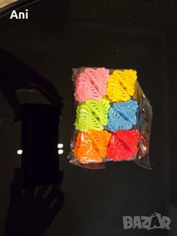 Малки щипки за коса в 6 различни цвята