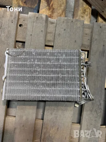 Радиатор купе Пежо 406, снимка 3 - Части - 48260960