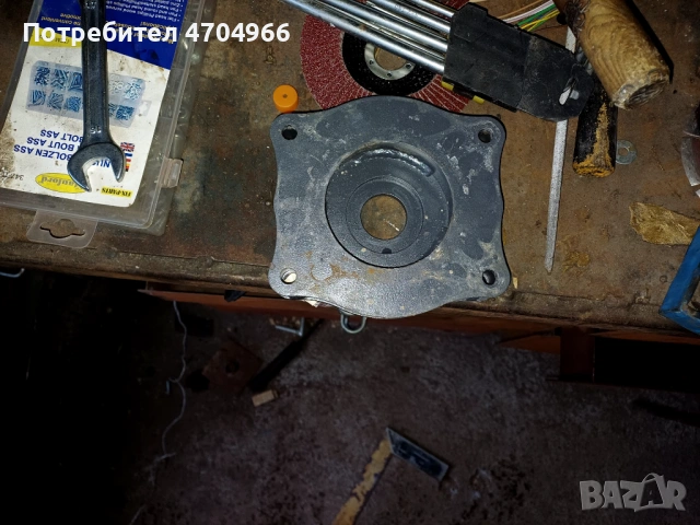 Продавам дистанционни втулки за тоарег 2002g-2007g, снимка 4 - Автомобили и джипове - 53054365