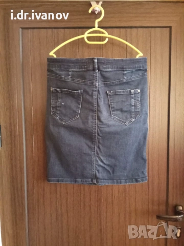 дънкова еластична пола в тъмно син цвят, снимка 2 - Поли - 54177677