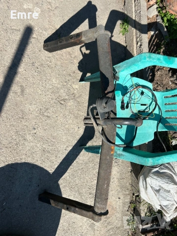 Теглич за Пасат 4, снимка 2 - Части - 54270515