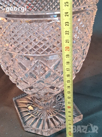 масивна кристална фасетирана ваза със столче Bohemia , снимка 11 - Вази - 54164030
