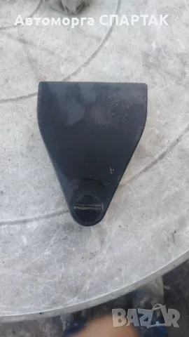 ТРИЪГЪЛЕН МОНТАЖ AUDI A4 B6 8E5860285