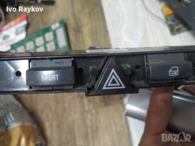 Панел бутони за Opel Astra H , Zafira  (01.2004 - 05.2014) 13100107, снимка 2 - Части - 51003209