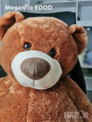 Голям плюшен мечок, играчка, снимка 1 - Плюшени играчки - 42413524