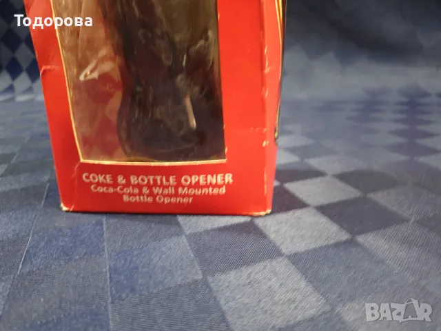 Винтидж  рекламна бутилка на Coca Cola и отварачка за стенен монтаж, снимка 3 - Антикварни и старинни предмети - 49424066