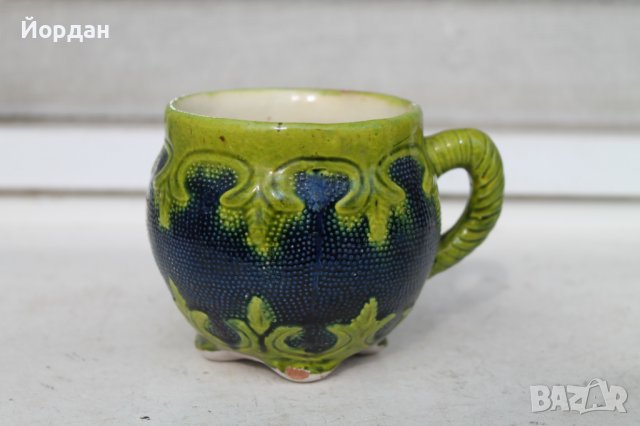 Троянска керамична чаша, снимка 1 - Антикварни и старинни предмети - 38376530