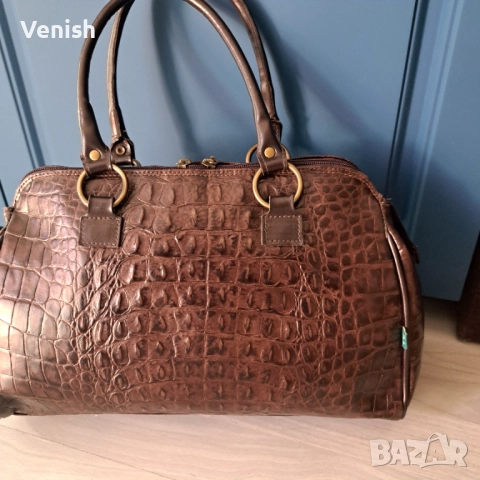 Дизайнерска кафява чанта, снимка 5 - Чанти - 52155356