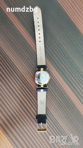 Christian View Damenuhr дамски часовник уникат, снимка 2 - Дамски - 37539831