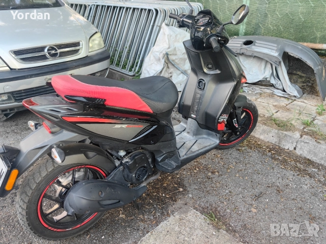 Aprilia SR125 Motard 2016 Malossi, снимка 6 - Мотоциклети и мототехника - 52438007