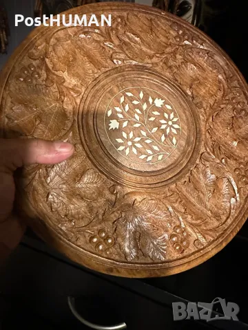 Дървена масичка , снимка 5 - Антикварни и старинни предмети - 47440056
