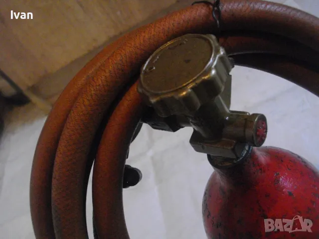 30см НЕМСКА ГАЗОВА ГОРЕЛКА С БУТИЛКА МАРКУЧ РЕДУЦИР ВЕНТИЛ ЗА ГАЗ ПРОПАН-БУТАН ПОЧТИ НОВА, снимка 6 - Други инструменти - 48112073